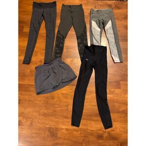 Woman’s under armour workout pants bundle size XS